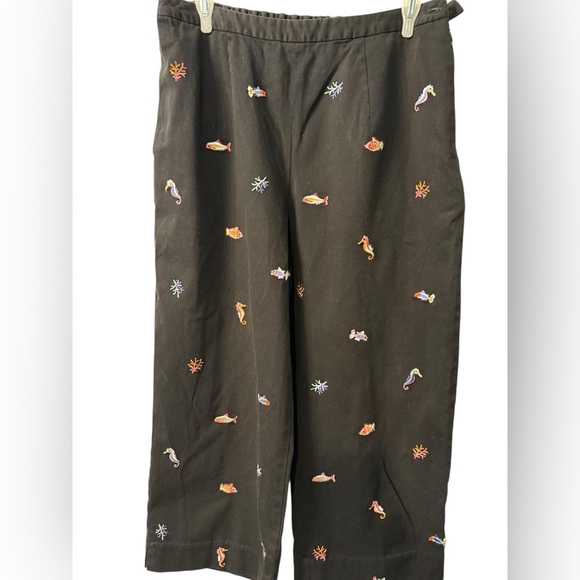 Cold water Creek crop Black capris with Colorful Sea Creatures Size 12 - Picture 1 of 13
